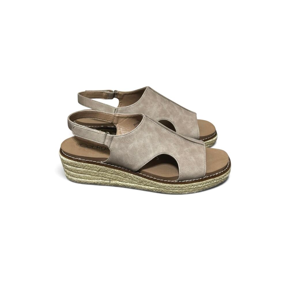 Corkys Women’s Taupe Ready or Not Low Wedge Sandals Size 9